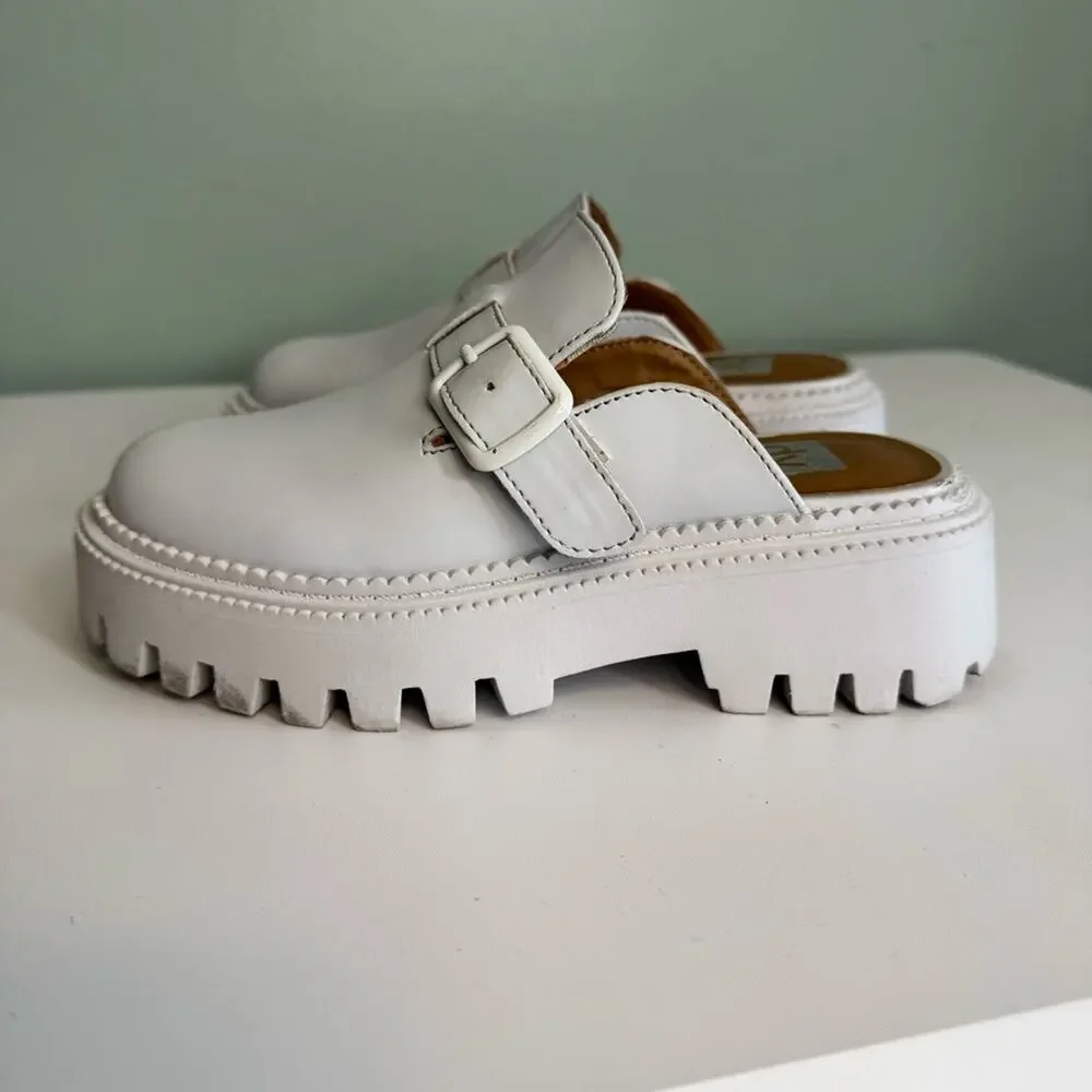 Dolce Vita DV By Kids Kobra‎ Size 13 Light Gray Chunky Lug Sole Mule Slip-On